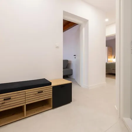 Prestige Apartment Makarska