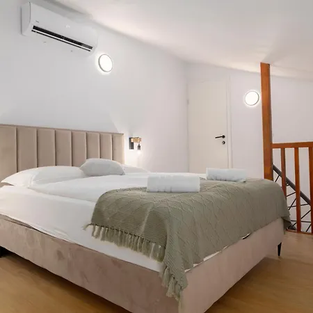 Apartment Prestige
