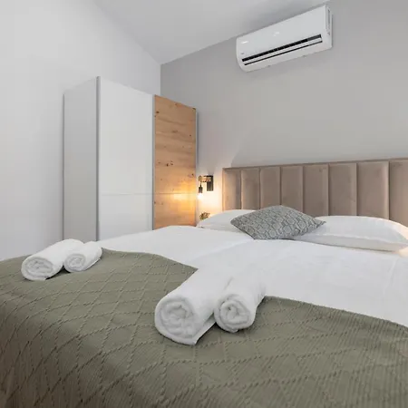 Apartment Prestige Makarska