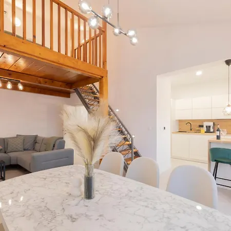 Prestige Apartment