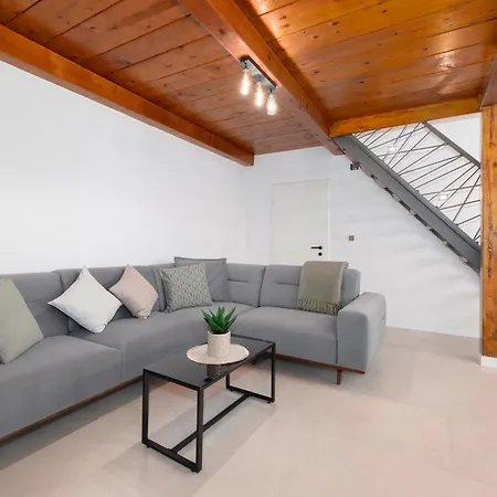 Prestige Apartment *